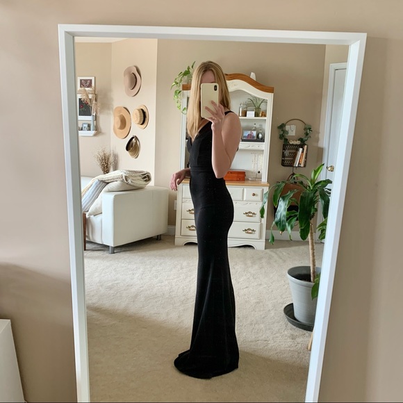 Windsor Fit and Flare Formal Gown - Picture 5 of 10